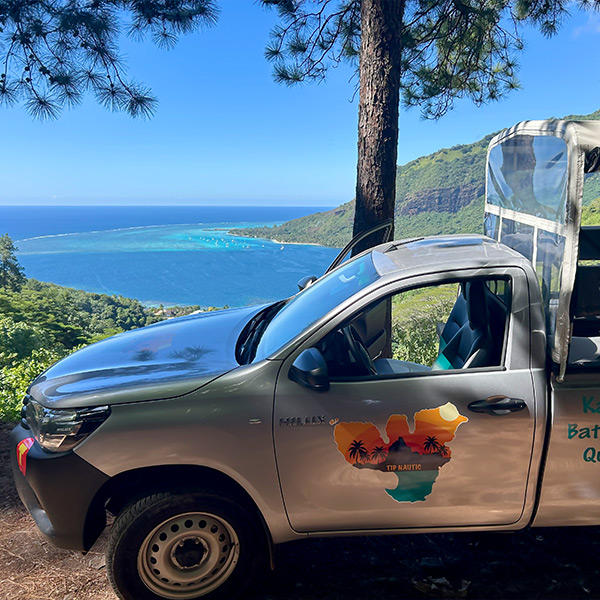 Safari en 4x4 pour découvrir Moorea Safari en 4x4 pour découvrir Moorea